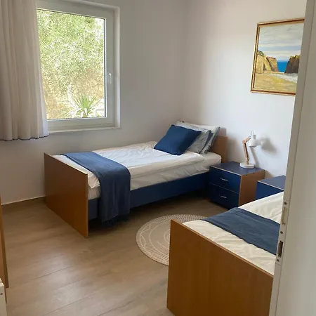 Apartment Seaspray Apartments Tisno