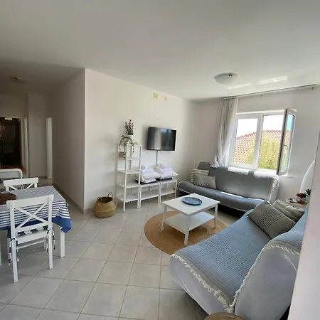 Seaspray Apartments Tisno Apartment *