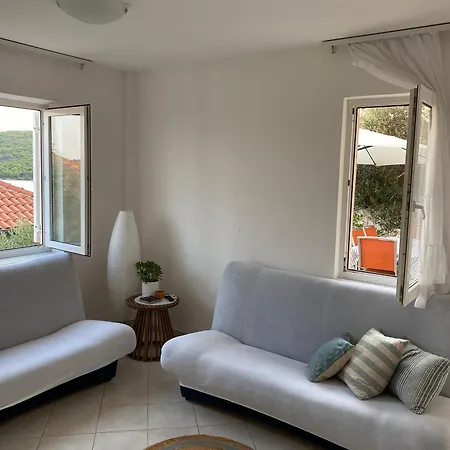Apartment Seaspray Apartments Tisno Tisno